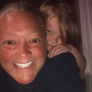 Meet your Posher, Dionne